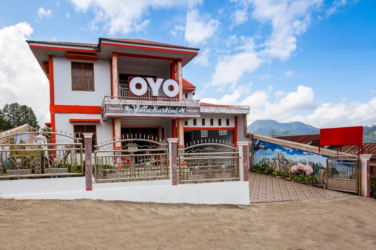 Tarutung Oyo 1520 Hotel Kartini מראה חיצוני תמונה